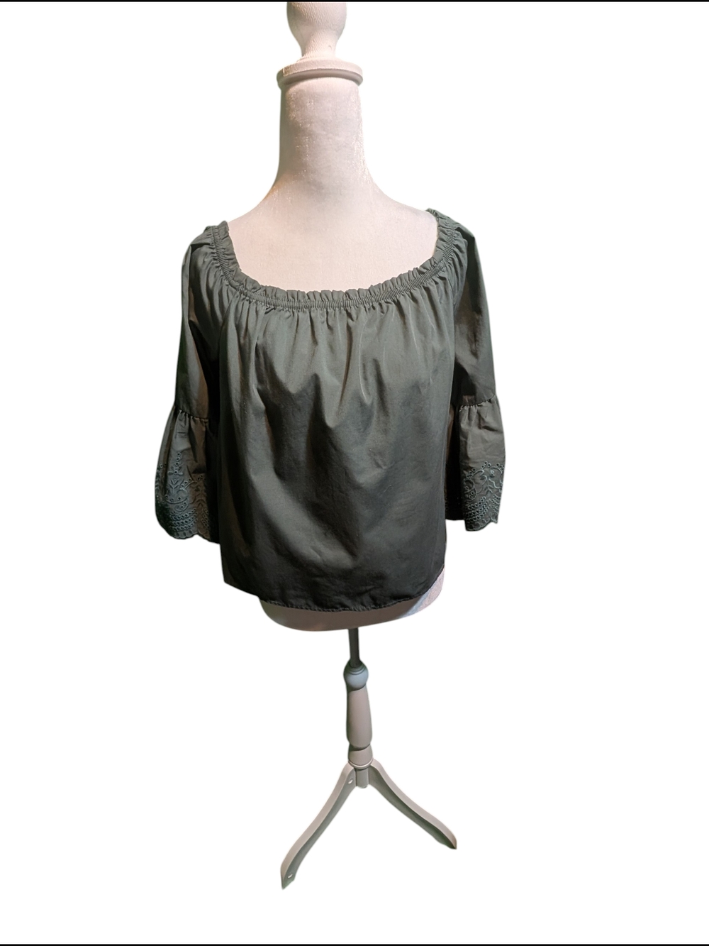 bleuh ciel Olive Green Off-Shoulder Eyelet Sleeve Blouse